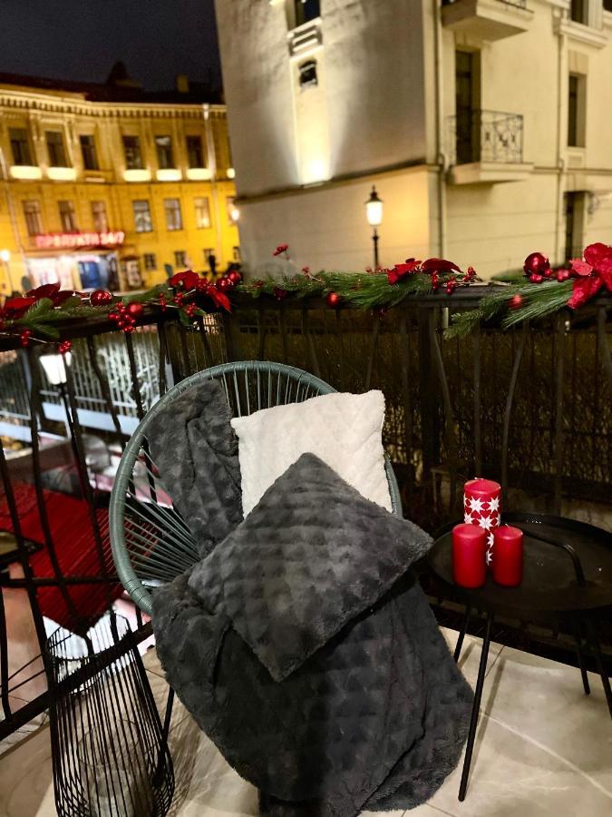 Romantic Apartment On Andriivskyi Kiev Exterior foto